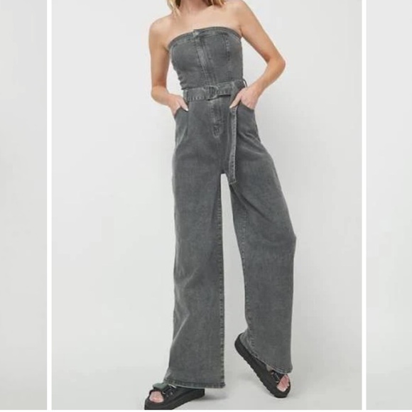 NEEDII WIDE LEG DENIM TUBE JUMPSUIT NWOT - Picture 4 of 7